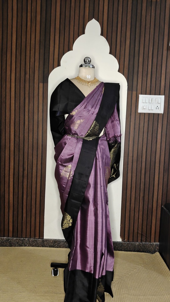 Pure Silk Lilac Purple Saree with Black Border & Gold Floral Motifs